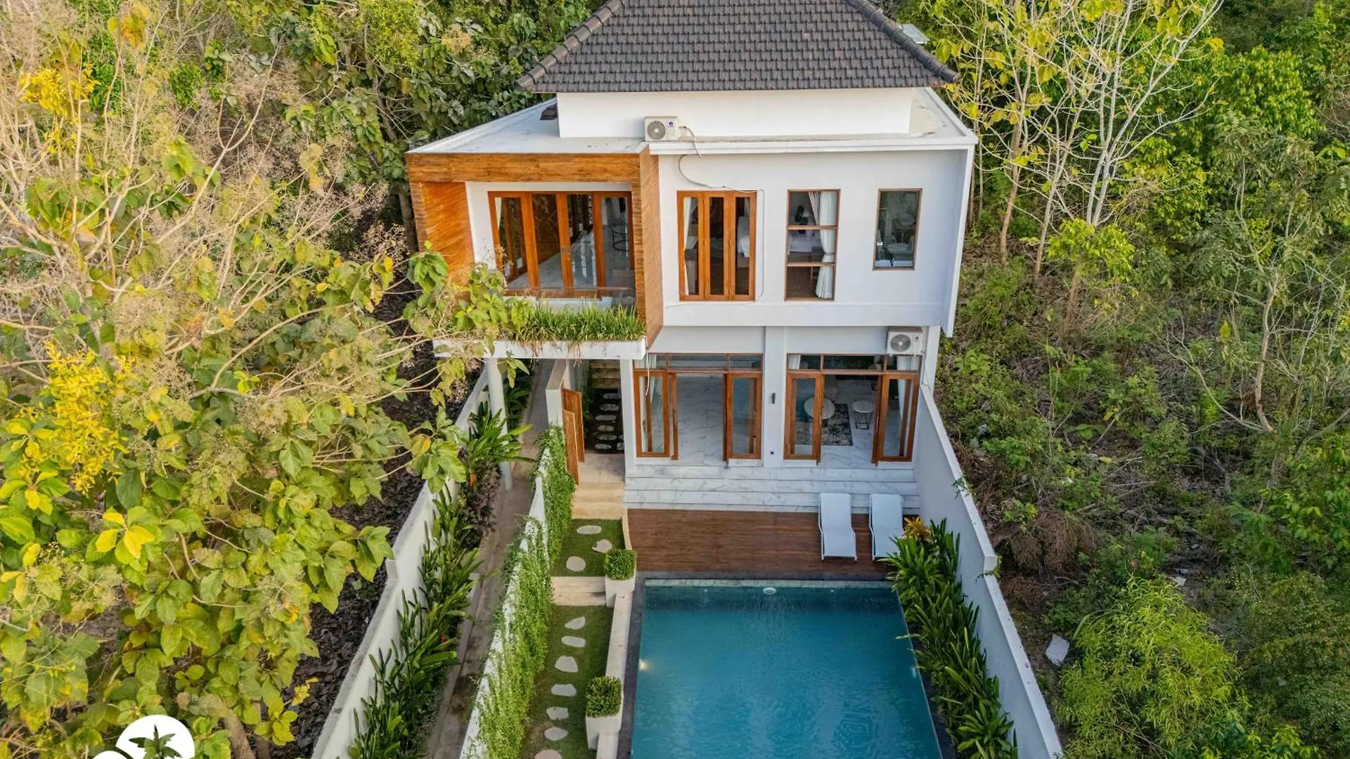 Villa 4R Uluwatu